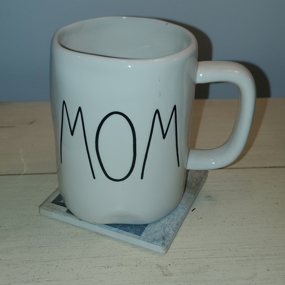 Mom Mug by Rae Dunn